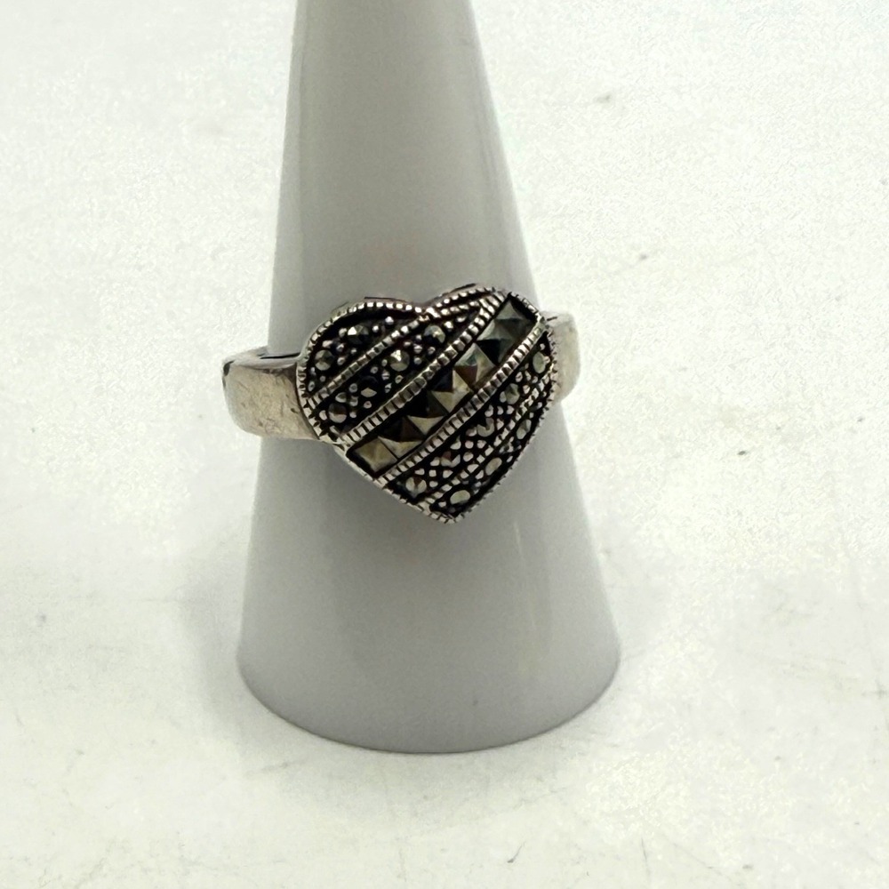 Vintage Marcasite Heart Ring Silver Tone Milgrain Pave Romantic Jewelry Size 7